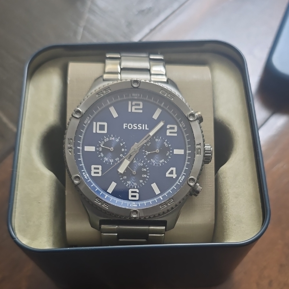 Fossil Black and Silver Chronograph Watch